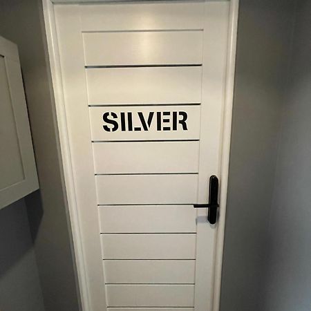 Szip Tatra Silver - Downtown Budapest Exterior photo