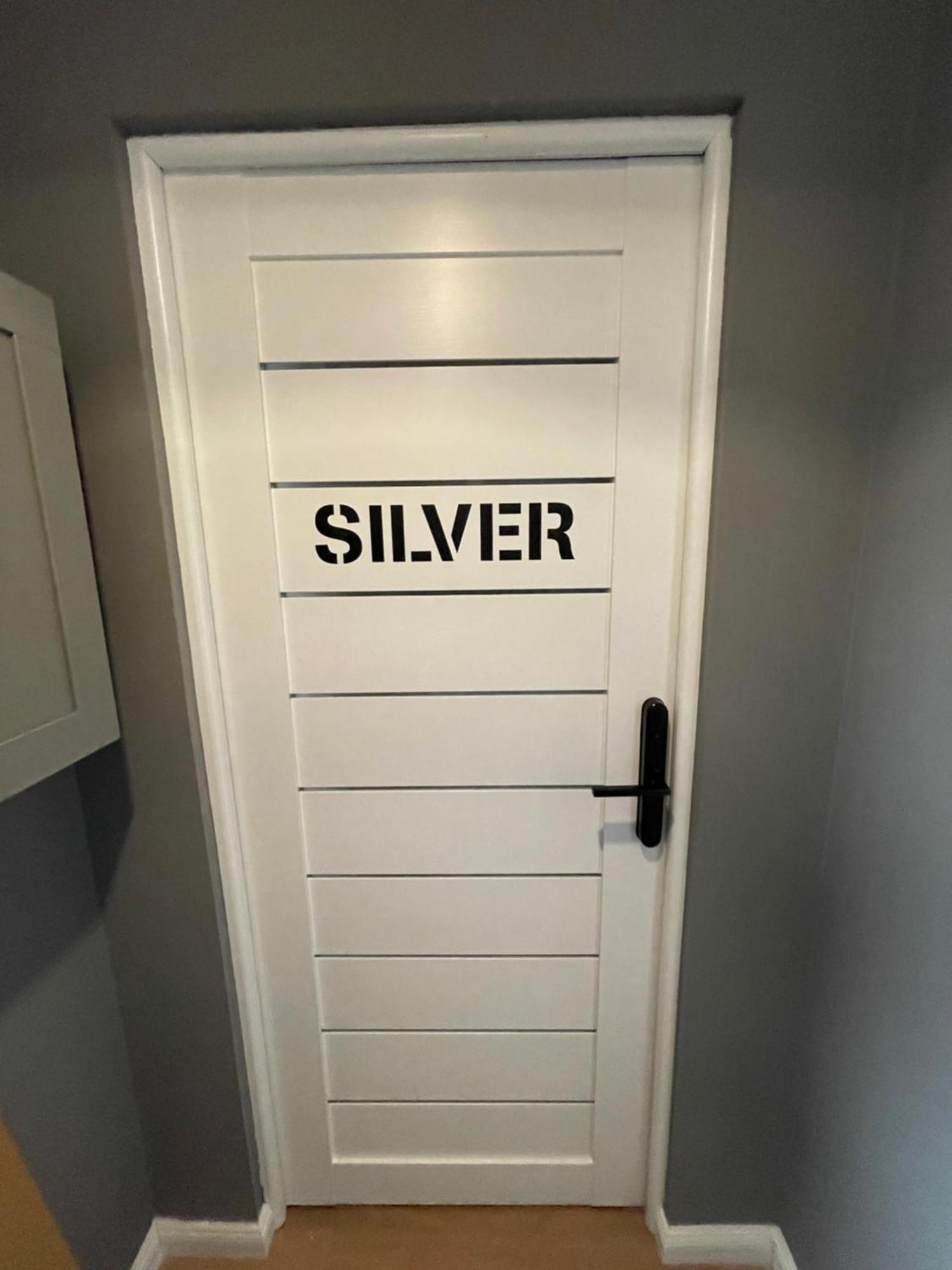 Szip Tatra Silver - Downtown Budapest Exterior photo